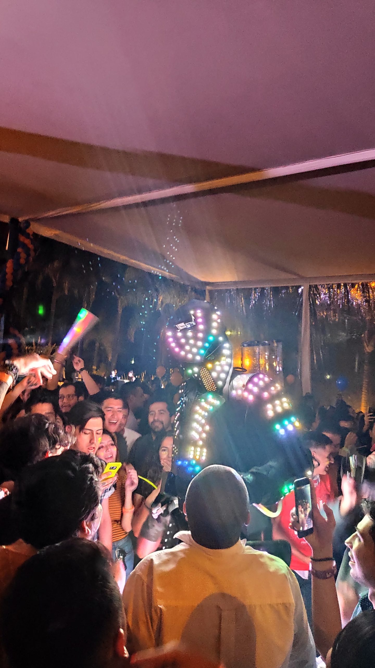 Fiesta neon. (Glow party) - Casafiestas - Luz y sonido en Guadalajara, DJ  para Fiestas